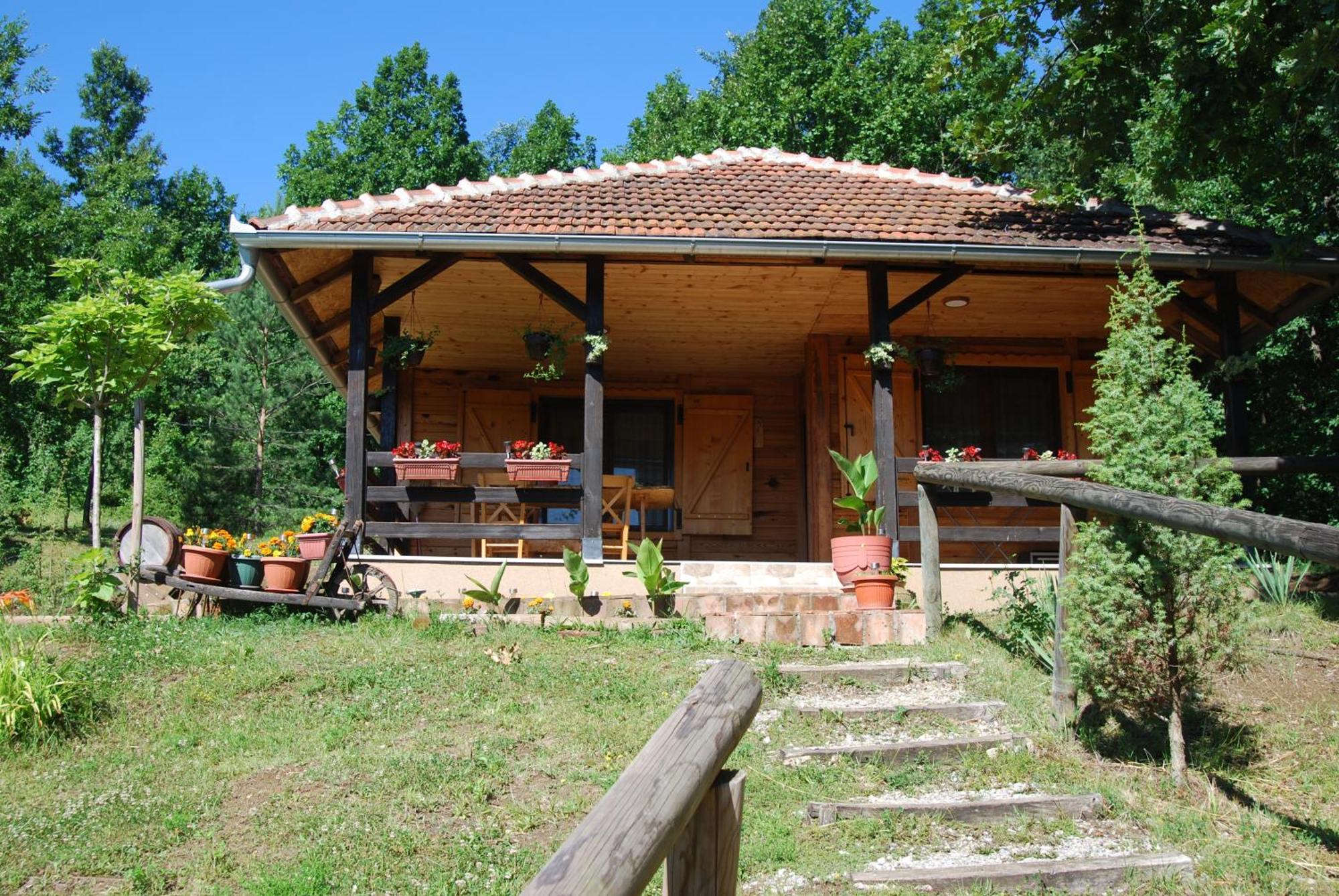 Brvnare Dunja 1 I Dunja 2 * Kraljevo