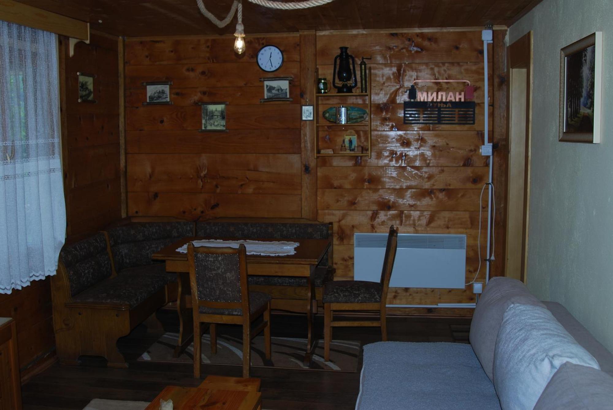 Brvnare Dunja 1 I Dunja 2 Holiday home Kraljevo