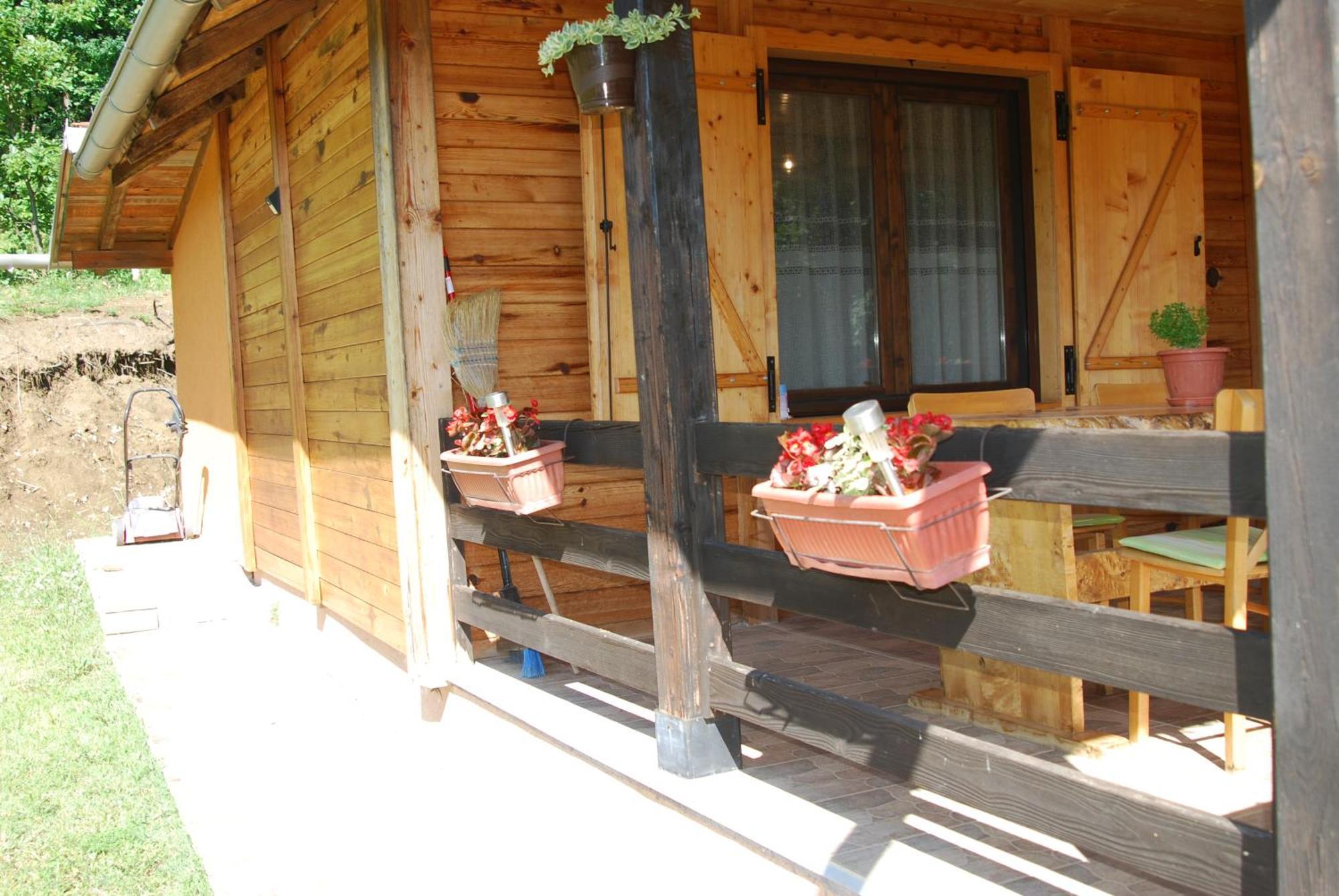 Brvnare Dunja 1 I Dunja 2 Holiday home